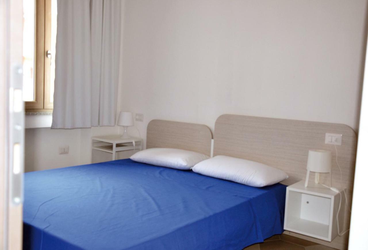 Le Perle Dell'Isola Apartment อิโซลา โรสซา ภายนอก รูปภาพ