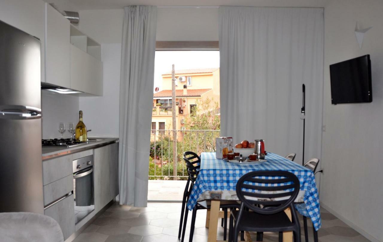 Le Perle Dell'Isola Apartment อิโซลา โรสซา ภายนอก รูปภาพ