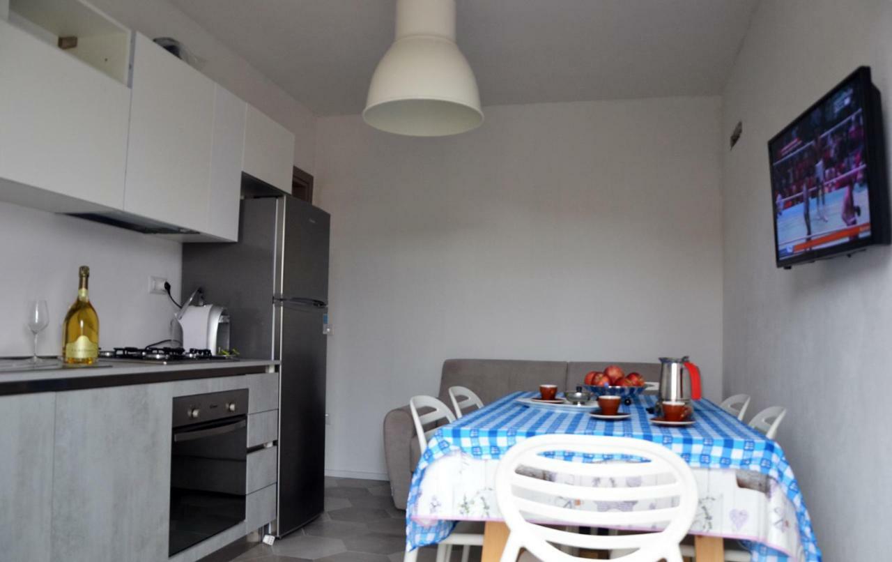 Le Perle Dell'Isola Apartment อิโซลา โรสซา ภายนอก รูปภาพ
